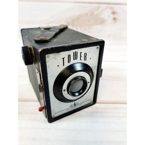 Vintage 1950s Tower 120 B2 Film Camera Flash Kit W/ Bulbs - Picture 13 of 16